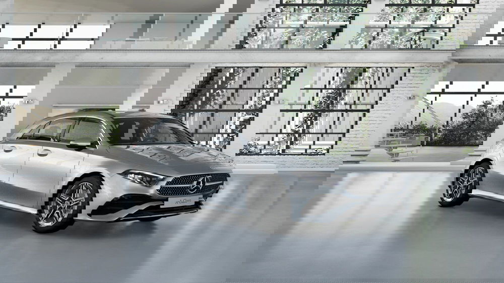 Mercedes-Benz Classe A nuova a Pescara (3)