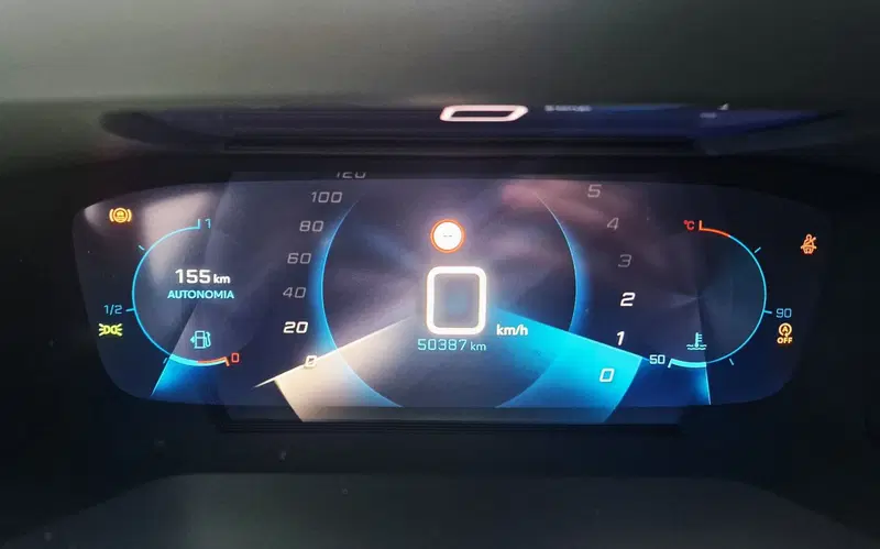 Peugeot 2008 usata a Milano (10)