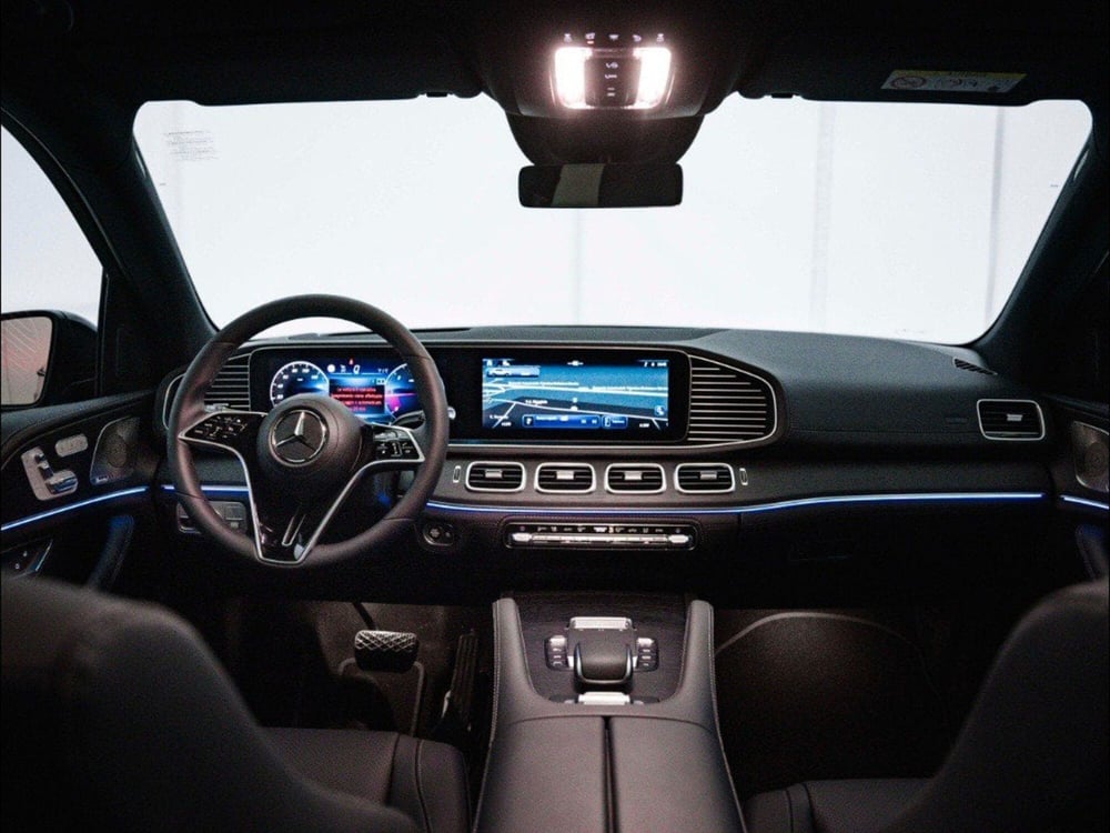 Mercedes-Benz GLE SUV nuova a Macerata (17)