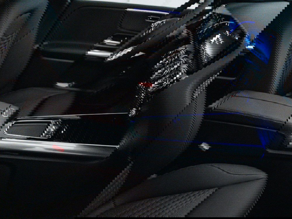 Mercedes-Benz Classe B nuova a Macerata (8)