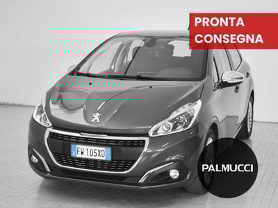 Peugeot 208 Turbo 110 S&amp;S 5 porte Allure del 2019 usata a Prato