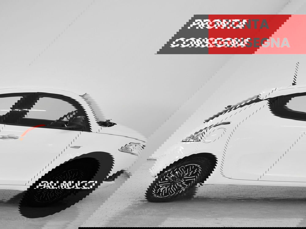 Lancia Ypsilon usata a Prato (4)