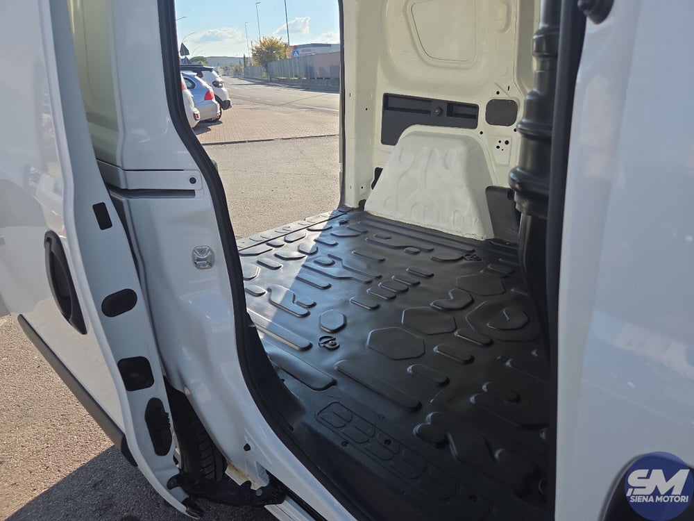 Fiat Doblò Furgone usata a Siena (14)