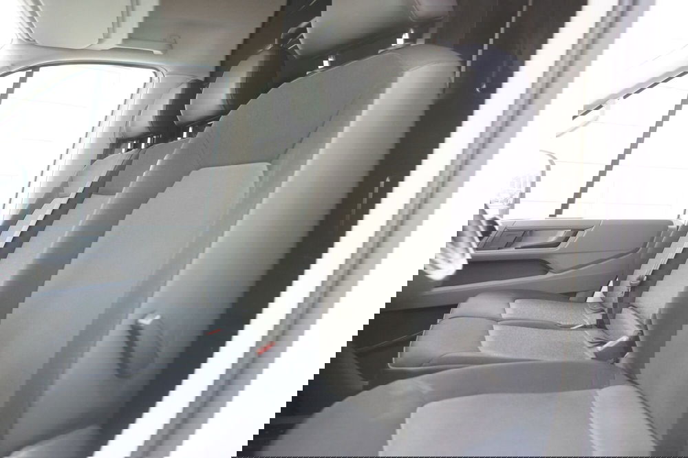 Volkswagen Veicoli Commerciali Crafter Furgone usata a Torino (17)