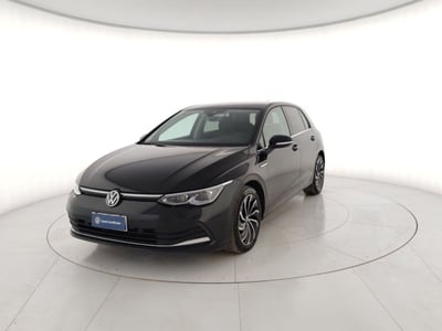 Volkswagen Golf 1.5 TGI DSG Style del 2022 usata a Massa