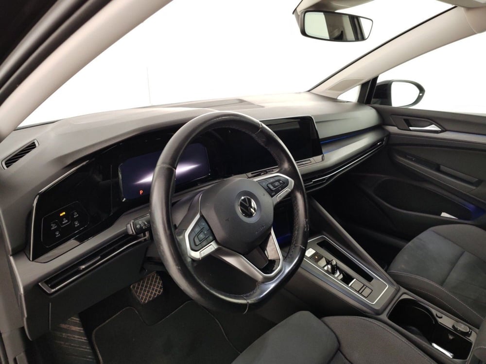 Volkswagen Golf usata a Massa-Carrara (8)