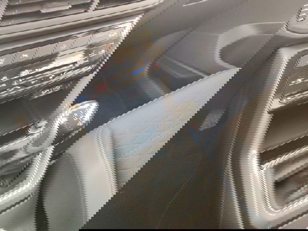 Volkswagen T-Cross usata a Massa-Carrara (11)