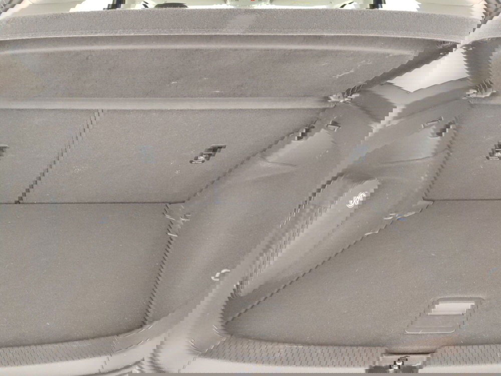 Volkswagen T-Cross usata a Massa-Carrara (16)