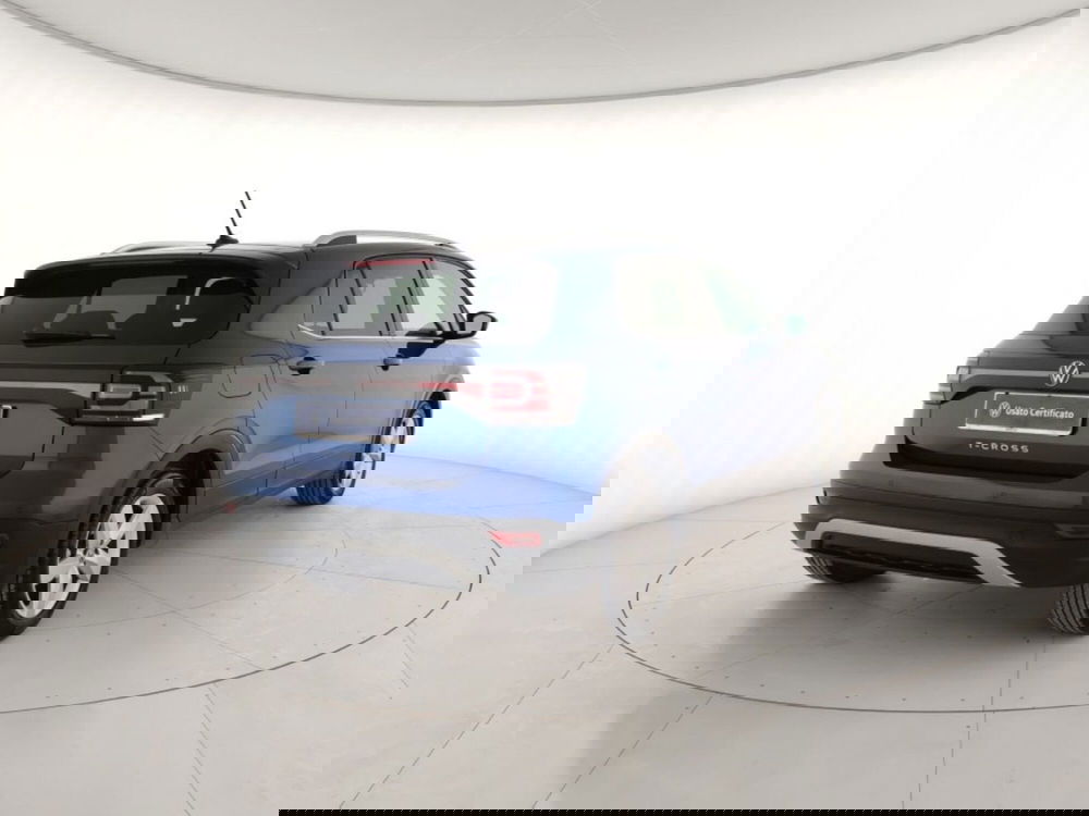 Volkswagen T-Cross usata a Massa-Carrara (3)