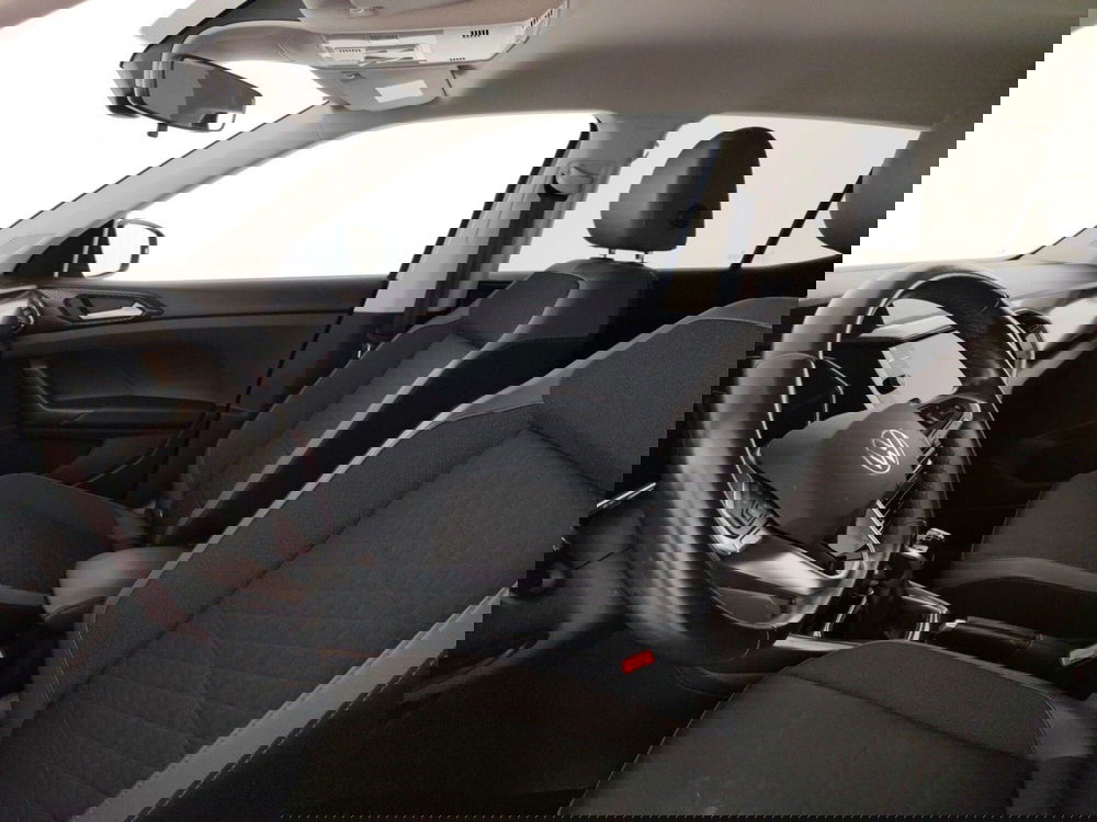 Volkswagen T-Cross usata a Massa-Carrara (7)