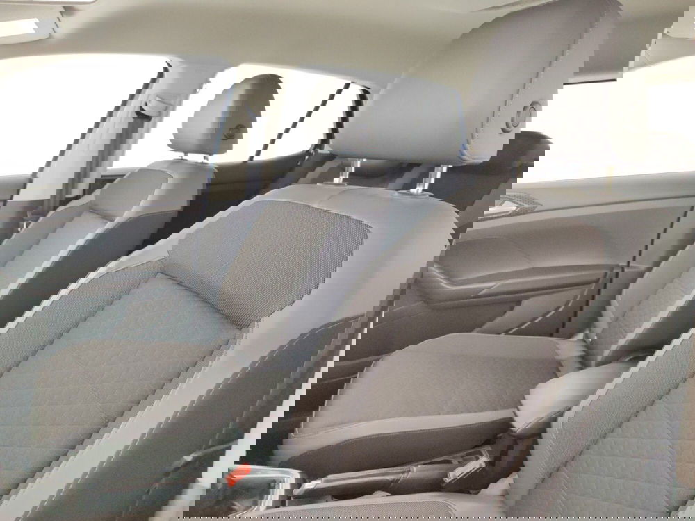 Volkswagen T-Cross usata a Massa-Carrara (9)