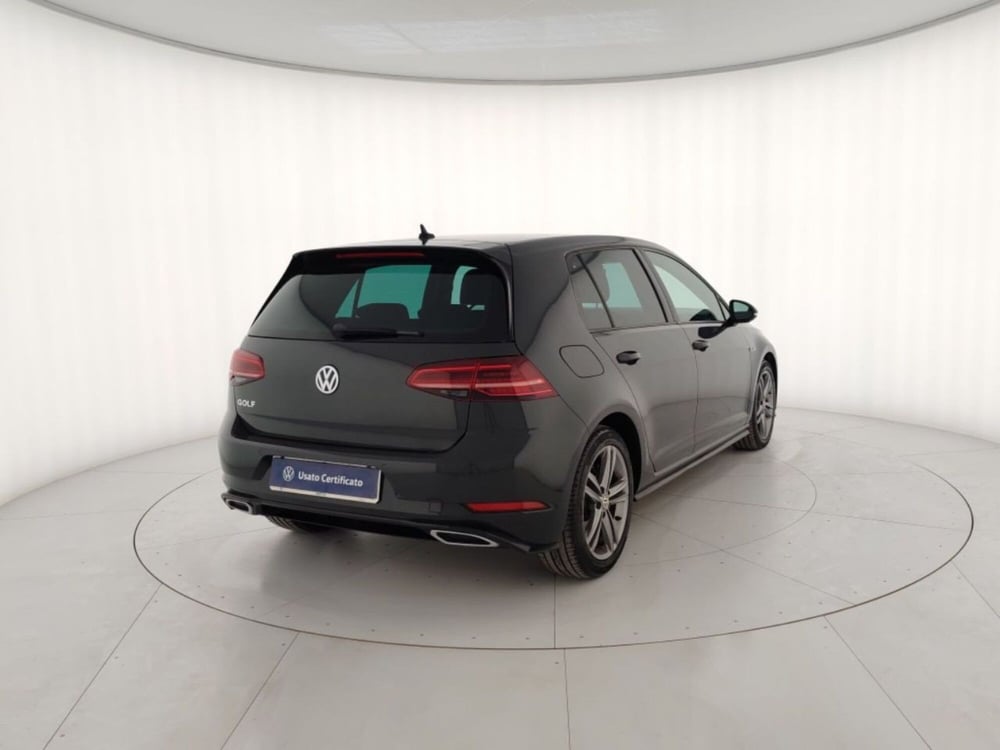 Volkswagen Golf usata a Massa-Carrara (3)