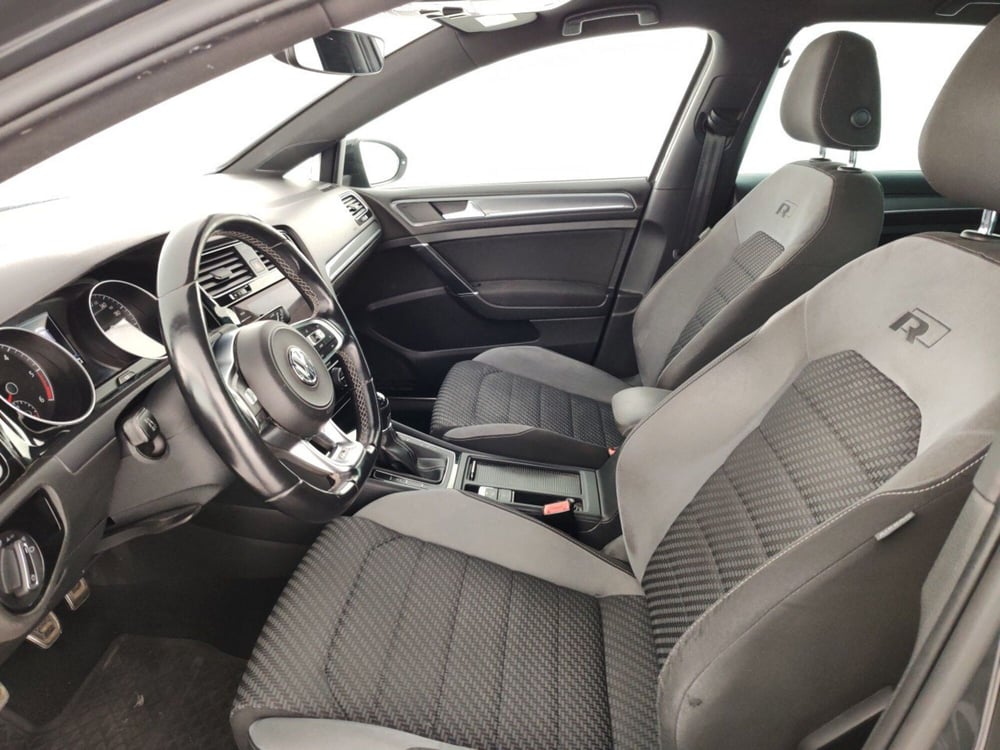 Volkswagen Golf usata a Massa-Carrara (7)
