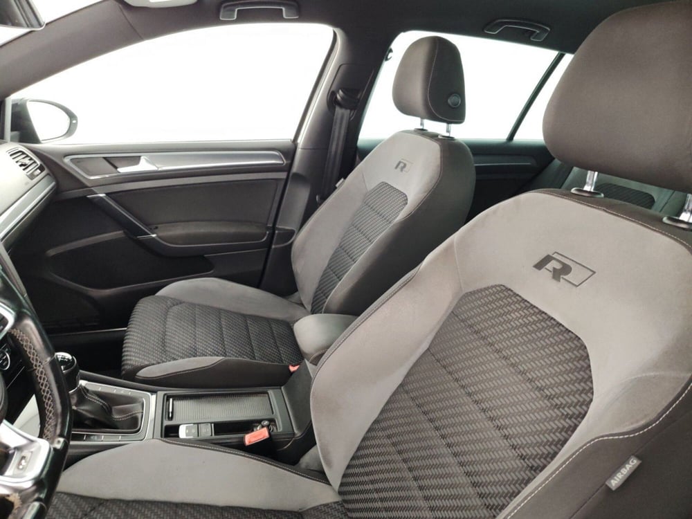 Volkswagen Golf usata a Massa-Carrara (9)