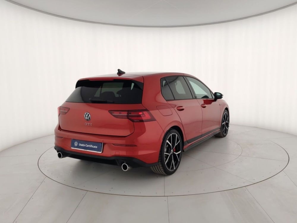 Volkswagen Golf usata a Massa-Carrara (3)