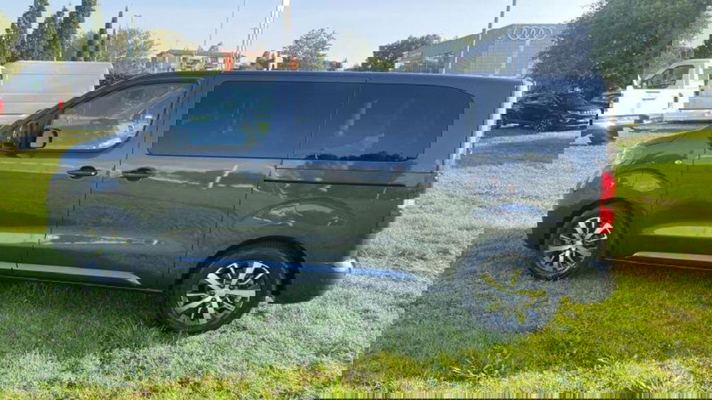 Toyota Proace Verso nuova a Perugia (2)