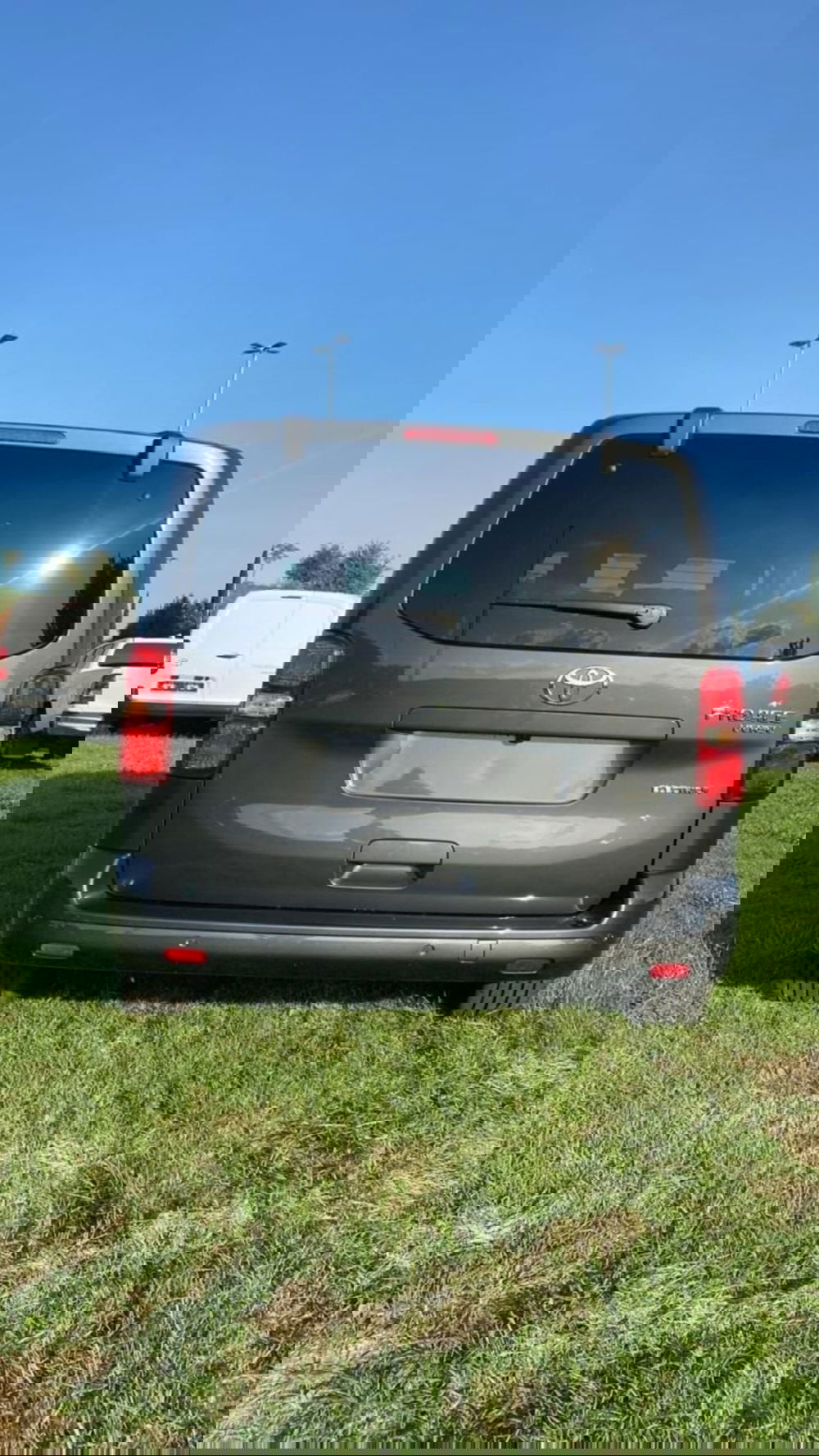 Toyota Proace Verso nuova a Perugia (3)