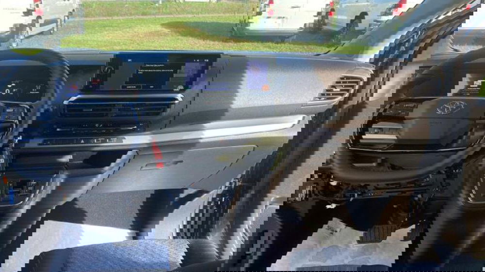 Toyota Proace Verso nuova a Perugia (8)