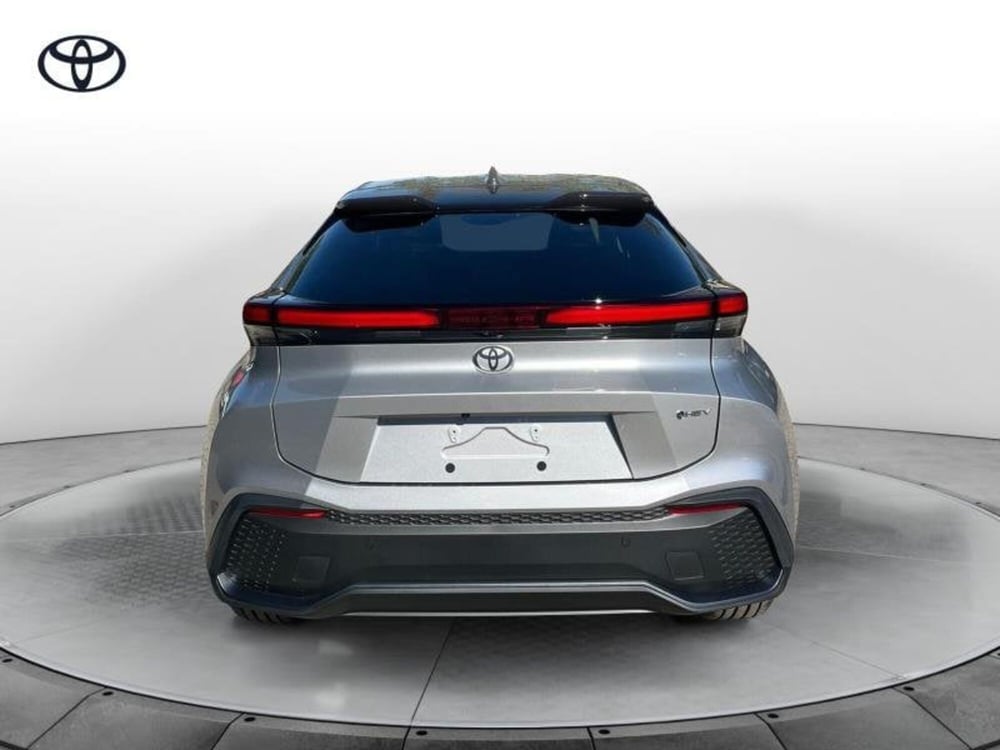 Toyota Toyota C-HR nuova a Perugia (3)