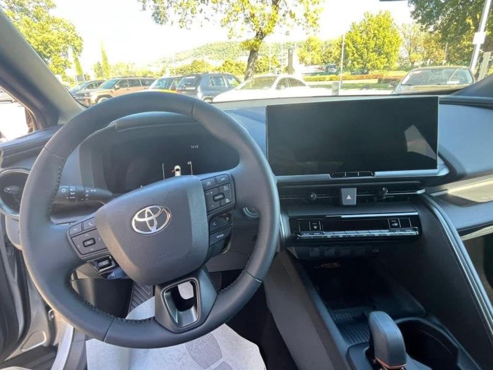 Toyota Toyota C-HR nuova a Perugia (9)