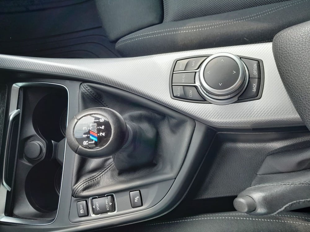 BMW Serie 1 usata a Asti (14)