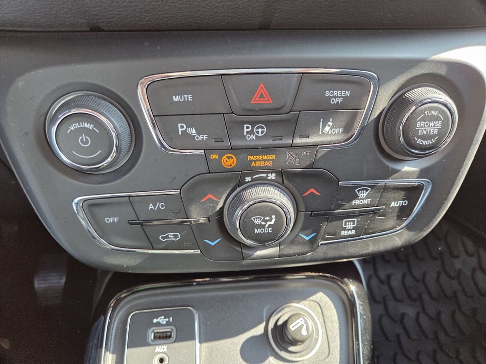 Jeep Compass usata a Cremona (15)
