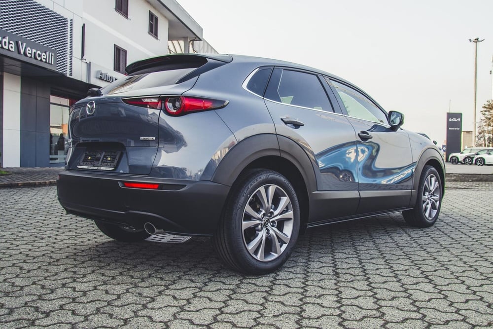 Mazda CX-30 nuova a Vercelli (4)