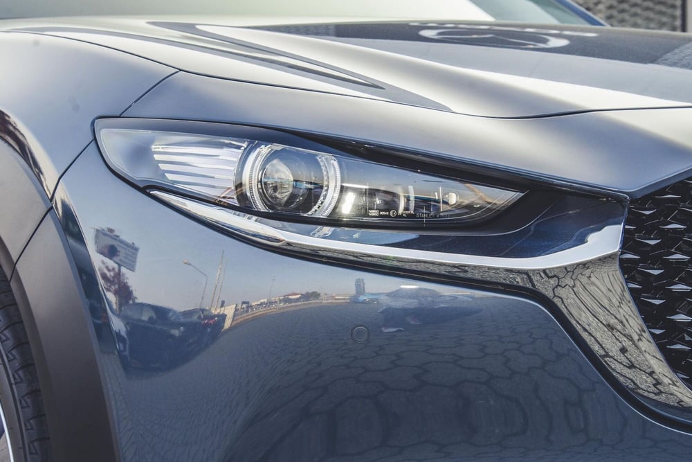 Mazda CX-30 nuova a Vercelli (7)
