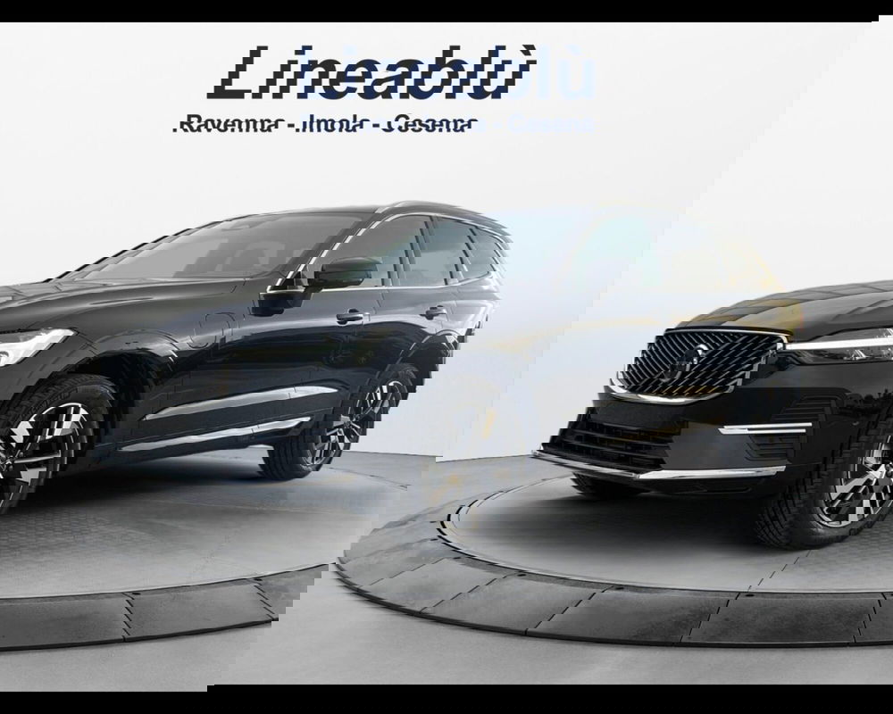 Volvo XC60 nuova a Bologna