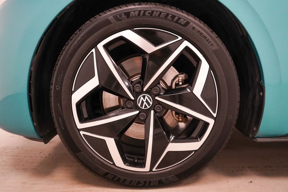 Volkswagen ID.3 usata a Varese (7)