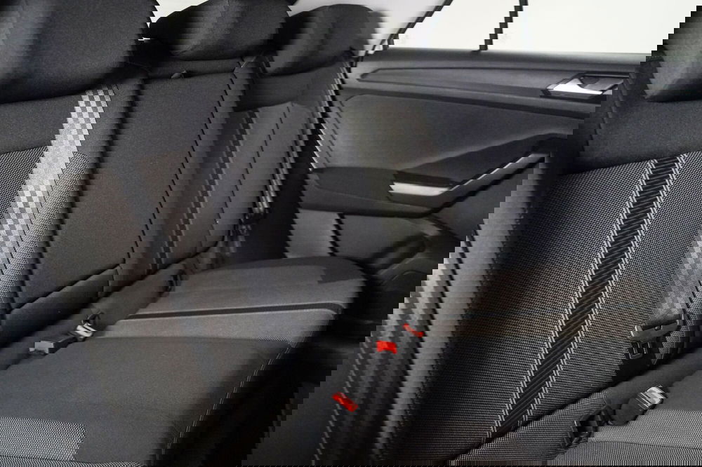 Volkswagen T-Roc usata a Varese (12)