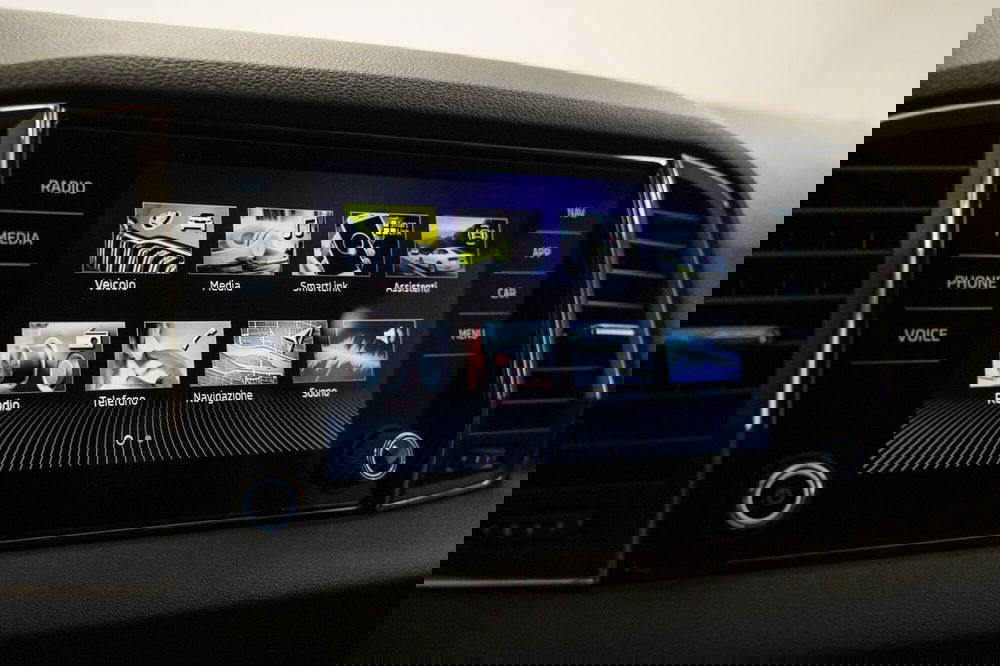 Skoda Karoq usata a Varese (15)