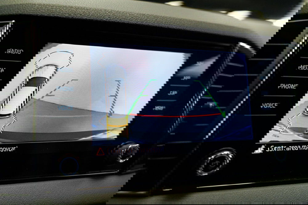 Skoda Karoq usata a Varese (17)