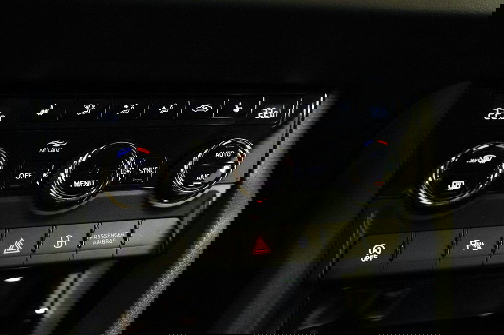 Skoda Karoq usata a Varese (18)