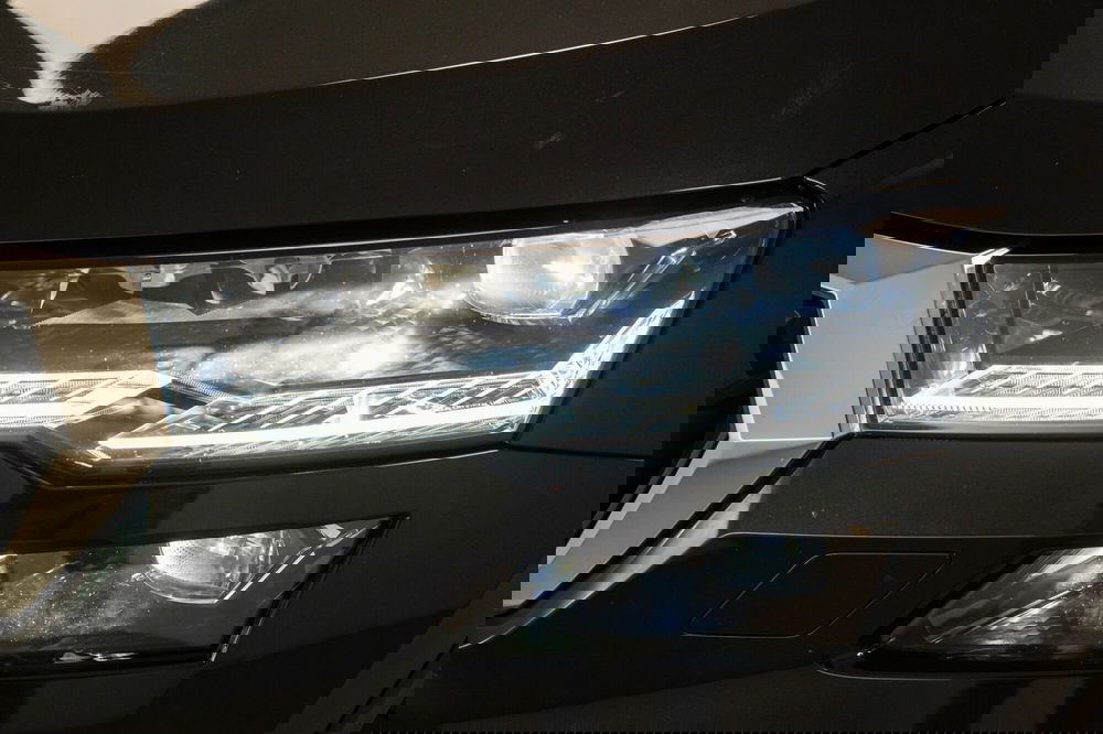 Skoda Karoq usata a Varese (8)