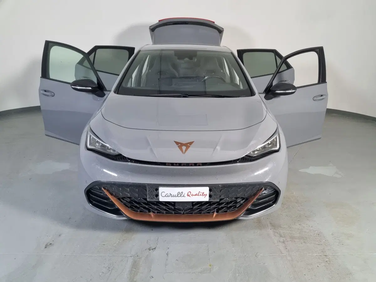 Cupra Born usata a Cremona (5)