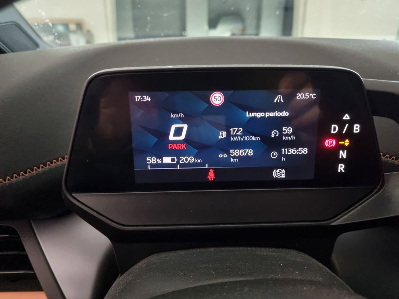 Cupra Born usata a Cremona (8)