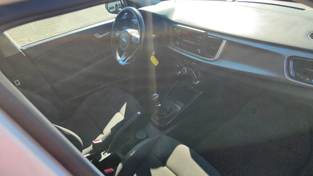 Kia Rio usata a Firenze (11)