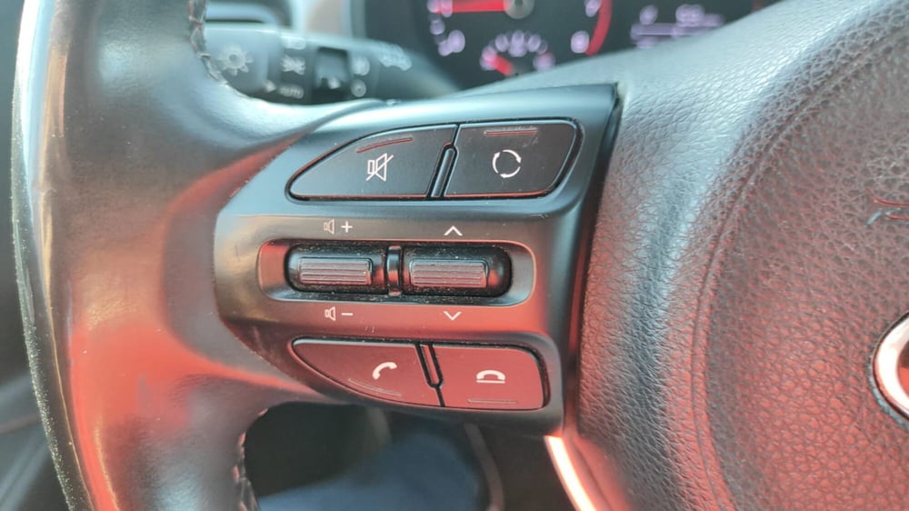 Kia Rio usata a Firenze (16)