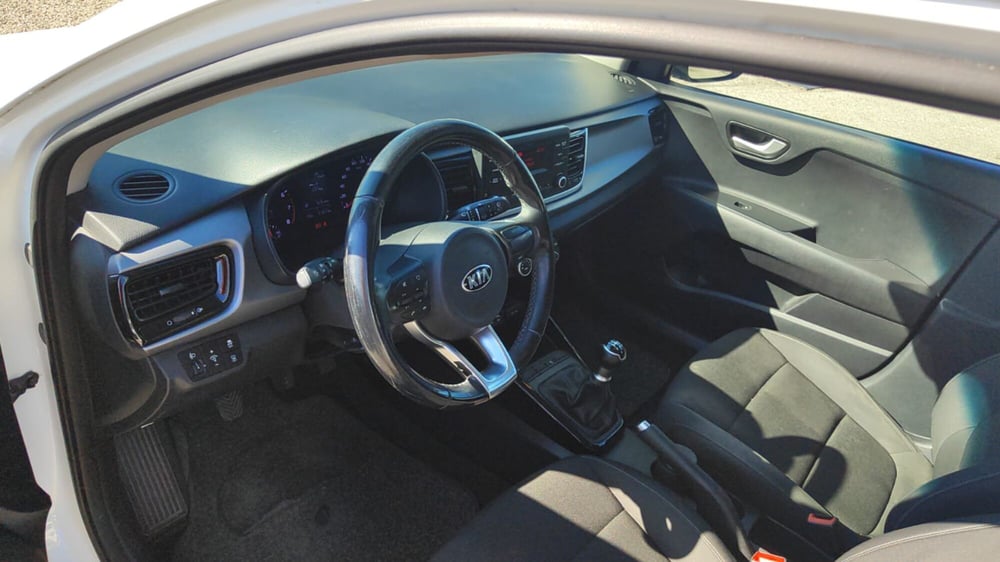 Kia Rio usata a Firenze (4)