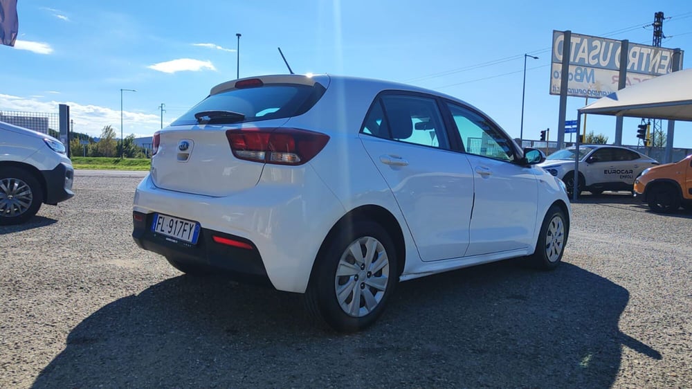 Kia Rio usata a Firenze (9)