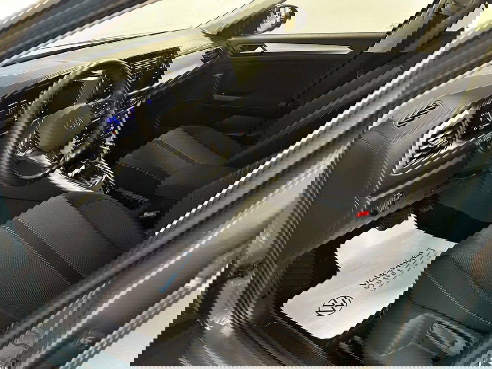 Volkswagen T-Roc usata a L'Aquila (11)