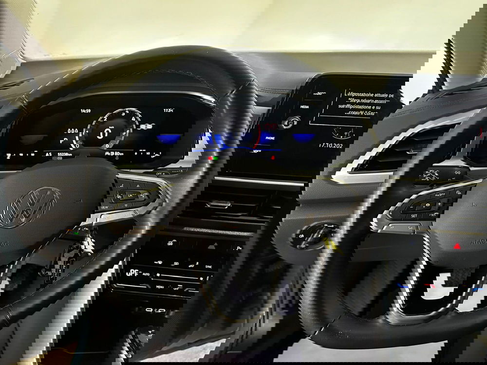 Volkswagen T-Roc usata a L'Aquila (14)