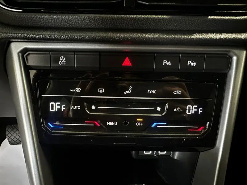 Volkswagen T-Roc usata a L'Aquila (16)