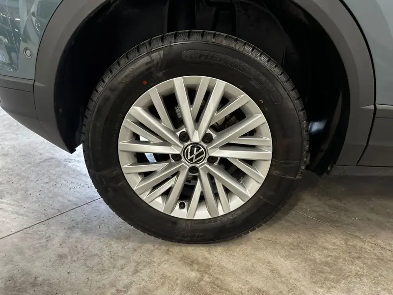 Volkswagen T-Roc usata a L'Aquila (8)
