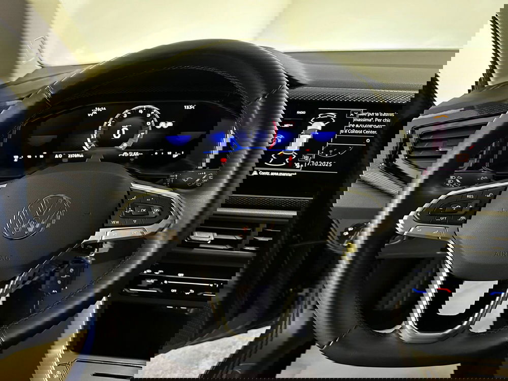 Volkswagen Taigo usata a L'Aquila (14)