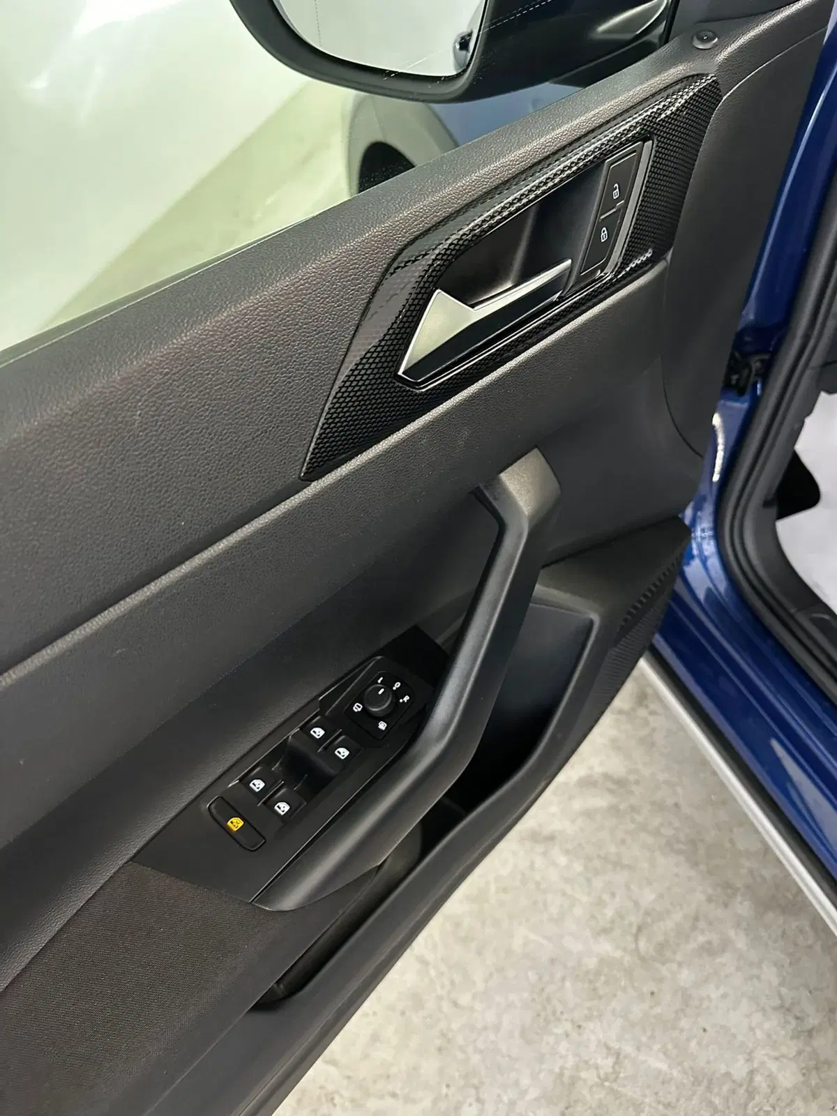 Volkswagen Taigo usata a L'Aquila (9)
