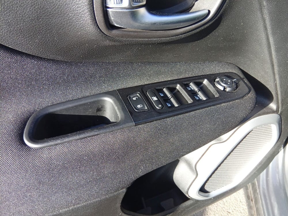 Jeep Renegade usata a Catania (19)