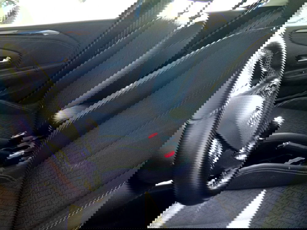 Opel Corsa nuova a Catania (13)