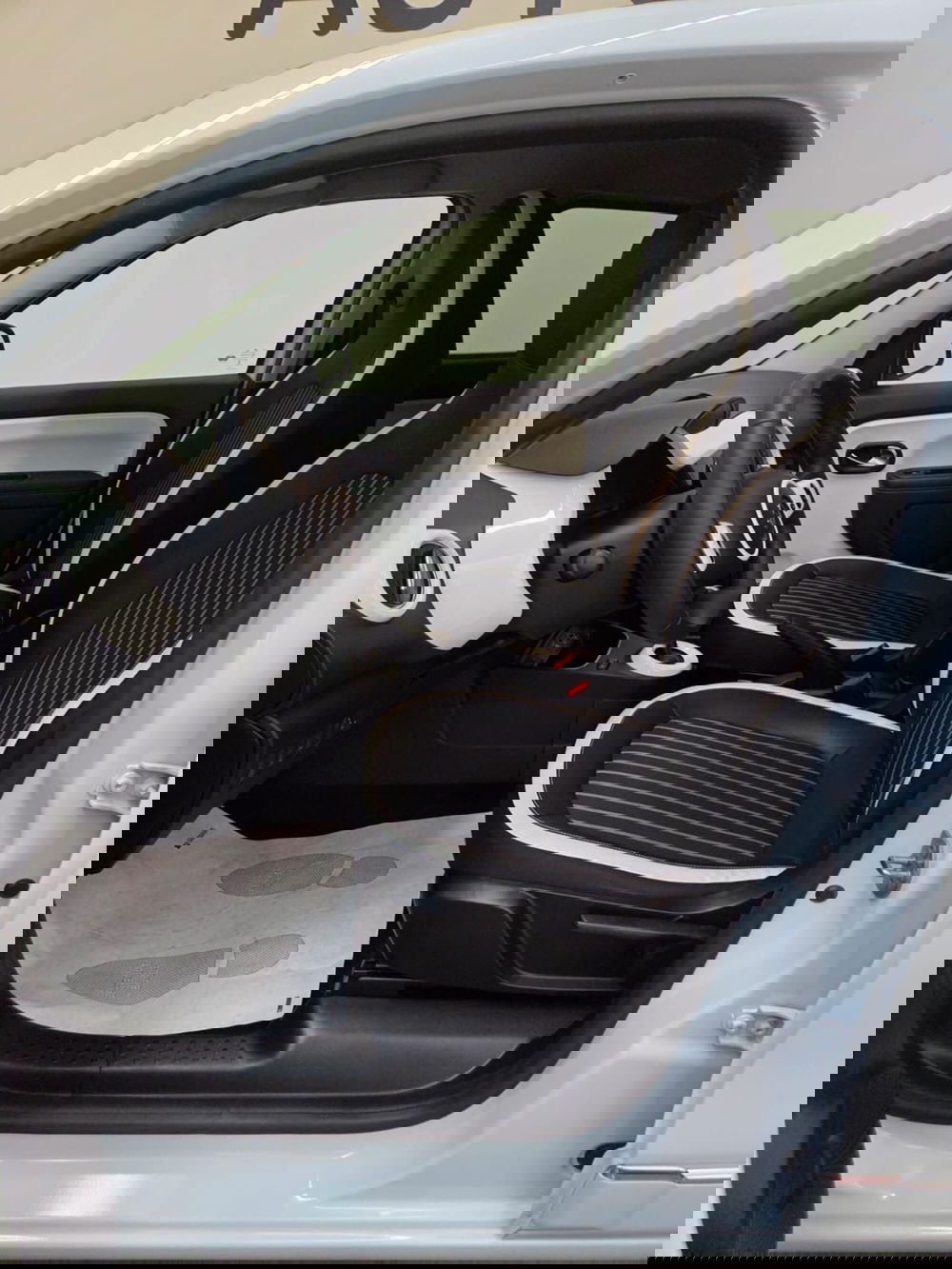 Renault Twingo usata a Verona (11)